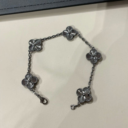 [Lume Jewels]New CLOVER 5 MOTIF BLACK BRACELET