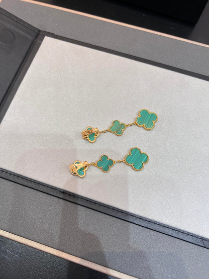 ¡®Lume Jewels¡¯CLOVER MALACHITE 3 MOTIFS GOLD