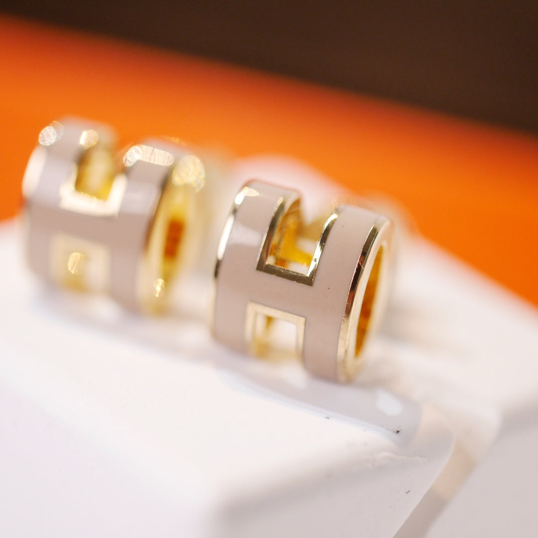 ¡®Lume Jewels¡¯MINI POP H GOLD EARRINGS GREY
