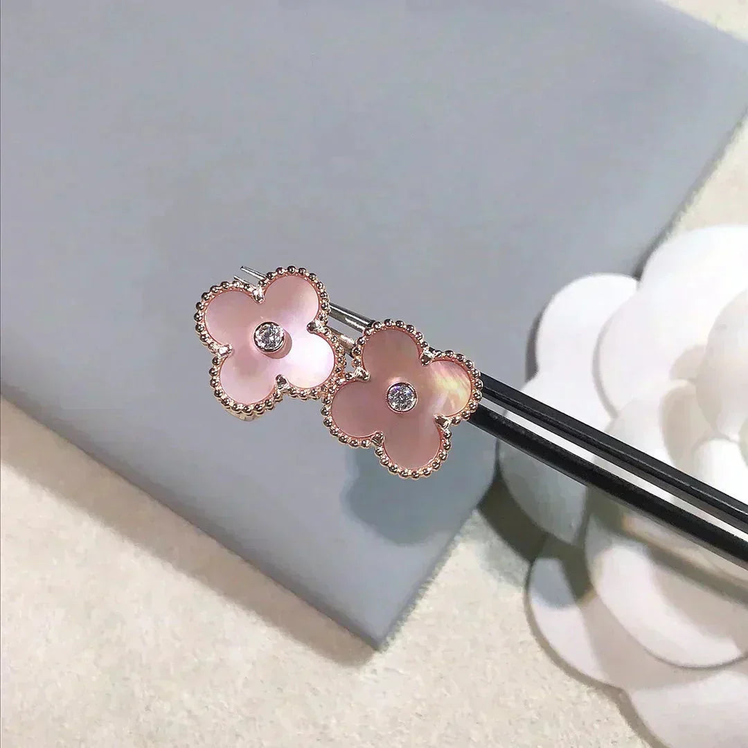 ¡®Lume Jewels¡¯CLOVER MEDIUM 1 MOTIFS  PINK MOP DIAMOND EARRINGS