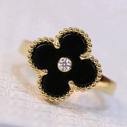 ¡®Lume Jewels¡¯CLOVER ONYX RING GOLD DIAMOND