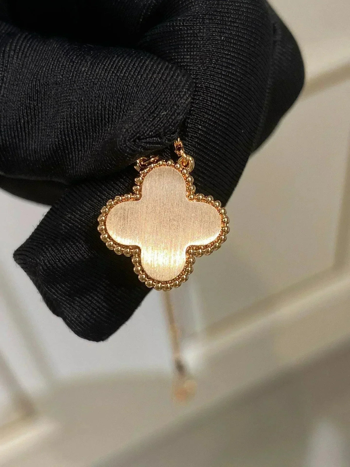 ¡®Lume Jewels¡¯CLOVER 15MM DIAMOND RHODONITE NECKLACE
