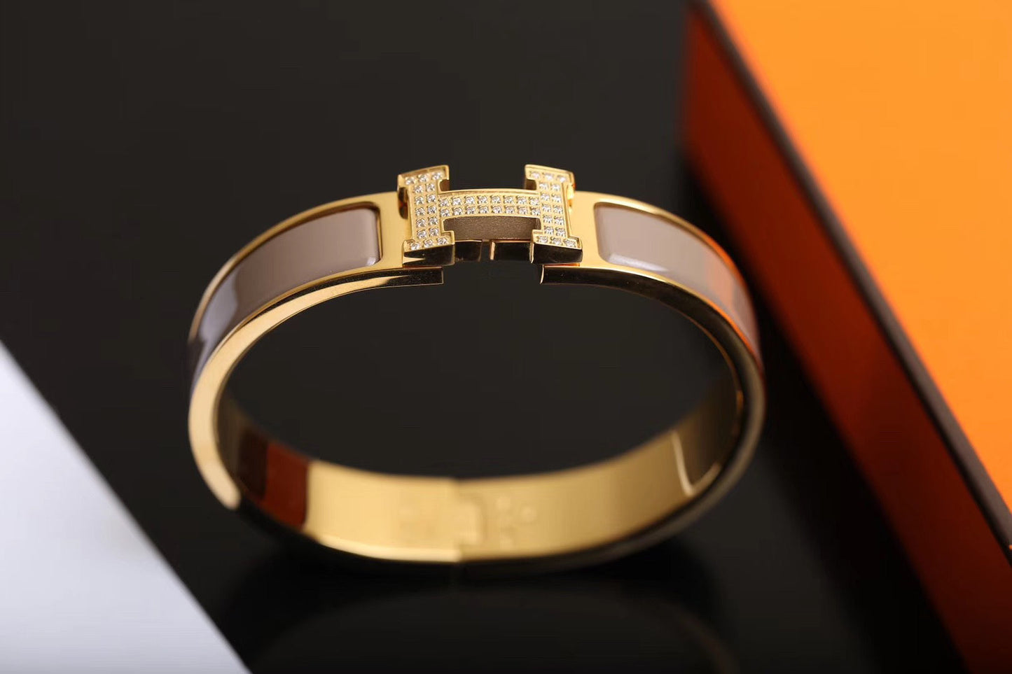 ¡®Lume Jewels¡¯H BRACELET GOLD DIAMOND