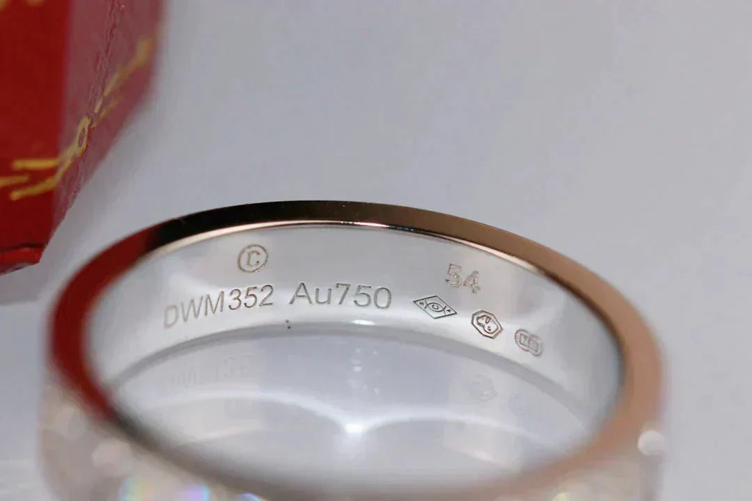 ¡®Lume Jewels¡¯LOVE RING 3.6MM DIAMOND PAVED