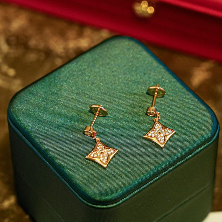 ¡®Lume Jewels¡¯STAR DIAMONDS EARRINGS GOLD