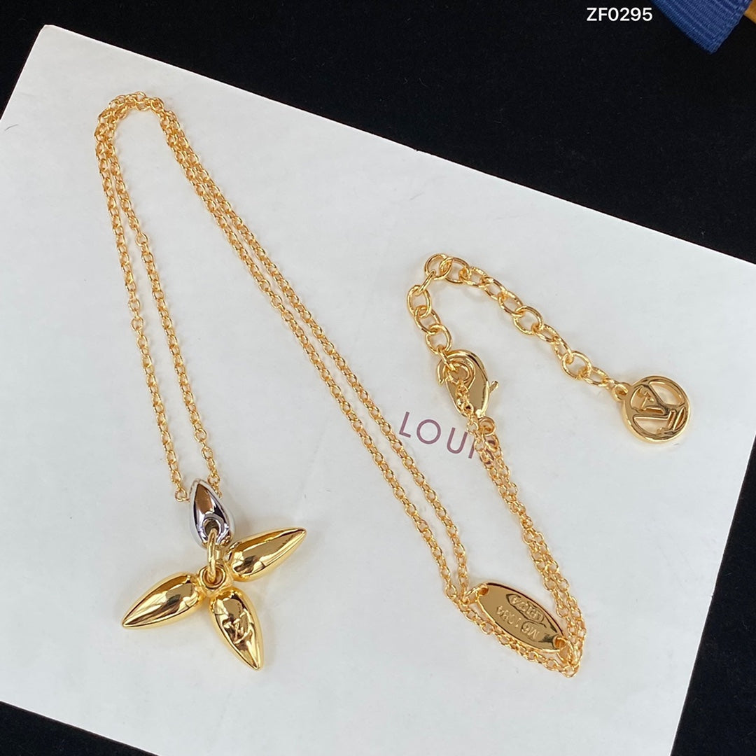¡®Lume Jewels¡¯LOUISETTE PEDANT GOLD NECKLACE