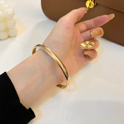 ¡®Lume Jewels¡¯PANTHERE GOLD OPEN BRACELET