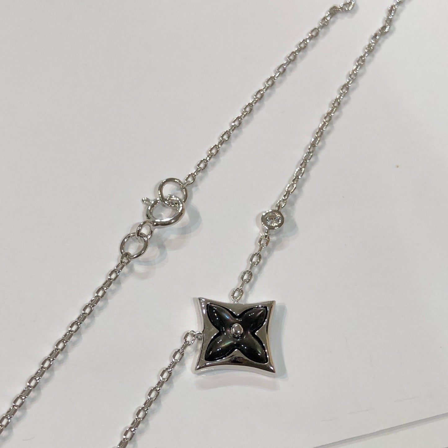 ¡®Lume Jewels¡¯STAR BLACK MOP NECKLACE