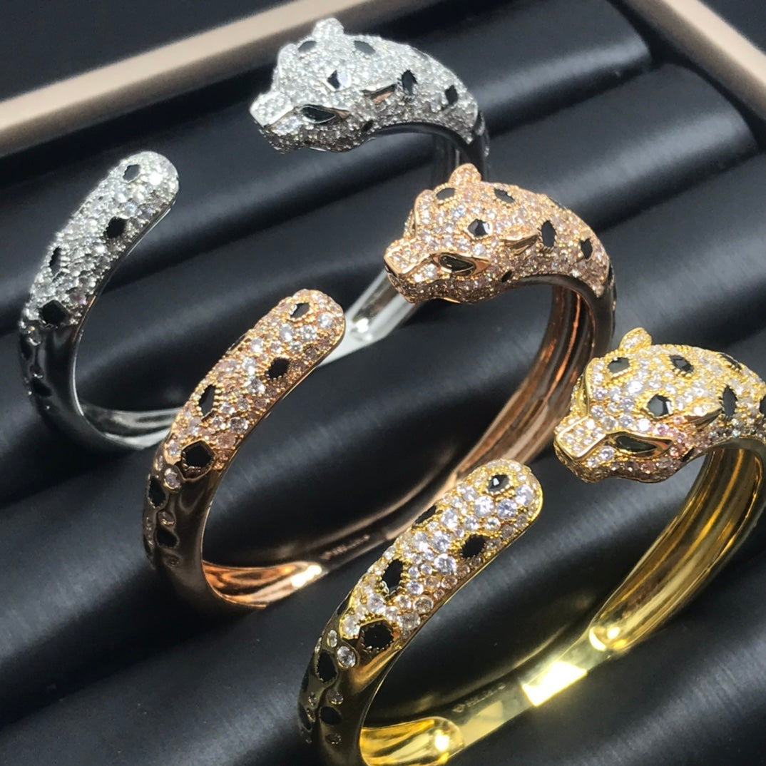 ¡®Lume Jewels¡¯PANTHERE BIG BRACELET DIAMONDS