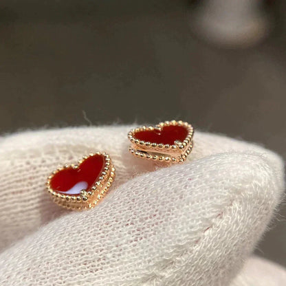 ¡®Lume Jewels¡¯HEART CARNELIAN STUD EARRINGS
