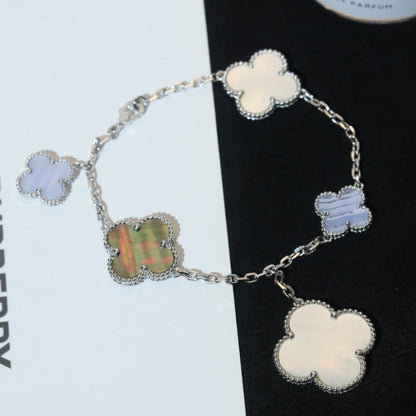 ¡®Lume Jewels¡¯CLOVER BRACELET 5 MOTIFS MOP CHALCEDONY SILVER