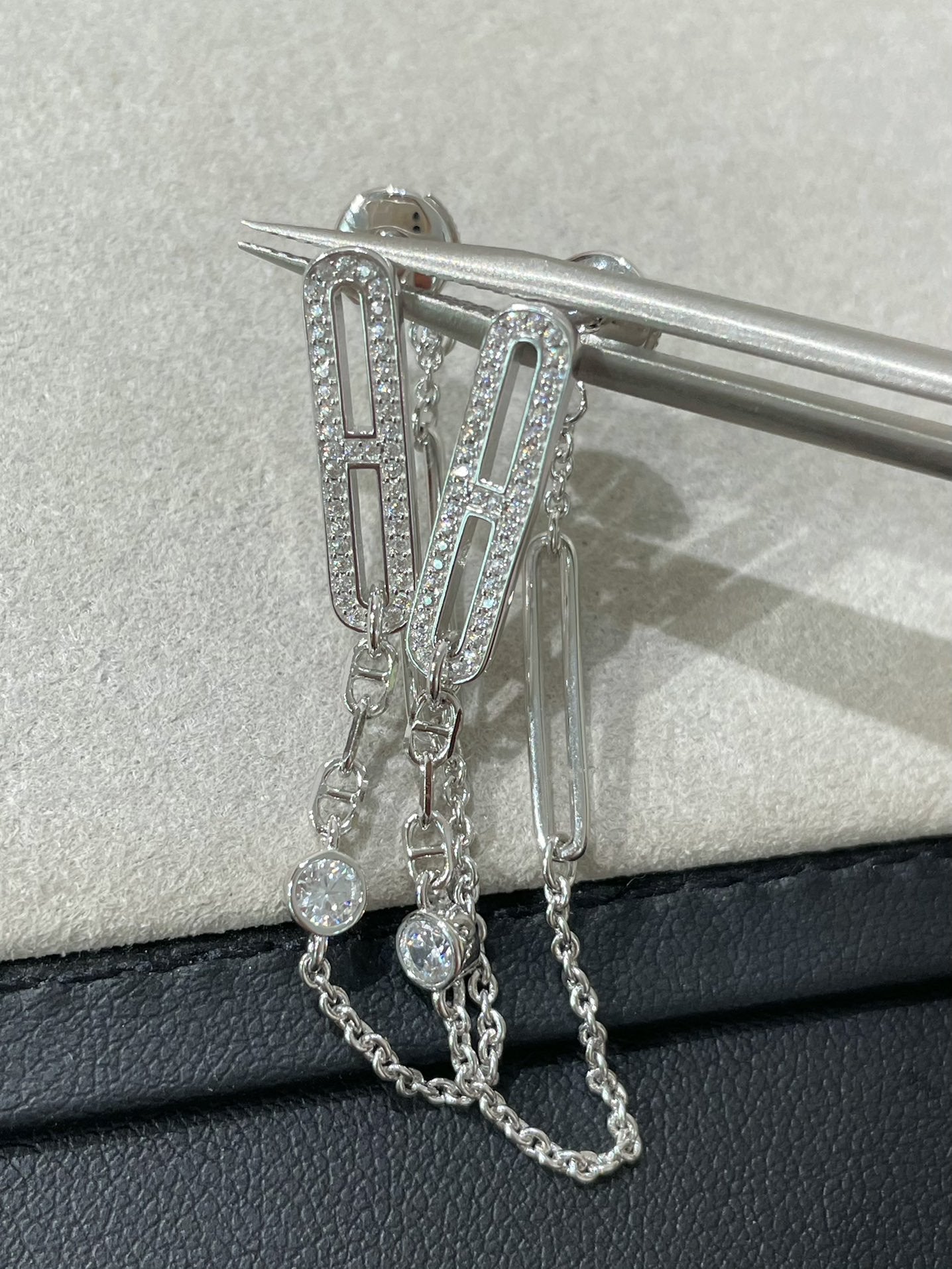 ¡®Lume Jewels¡¯CHAINE CHAOS DIAMOND DROP EARRINGS