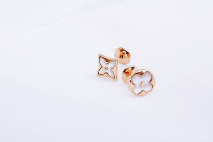 ¡®Lume Jewels¡¯STAR AND SUN PINK GOLD MOP STUD EARRINGS