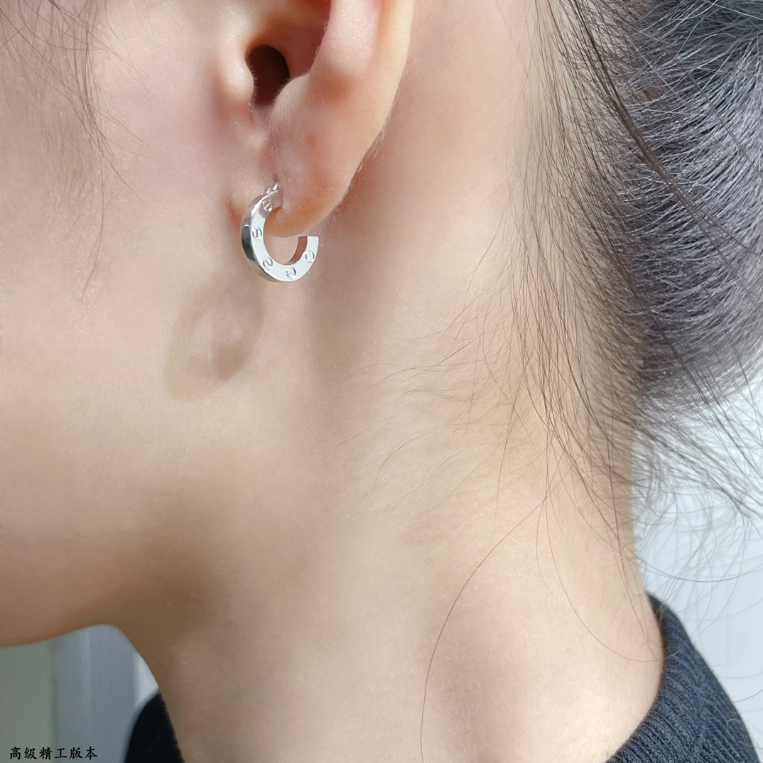 ¡®Lume Jewels¡¯LOVE MINI EARRINGS