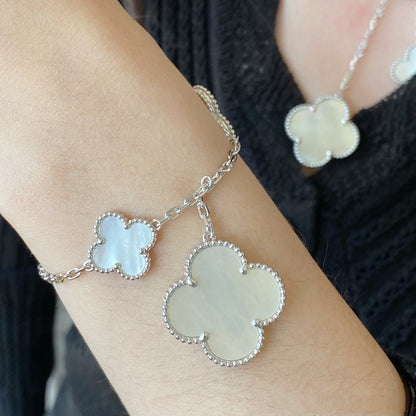 ¡®Lume Jewels¡¯CLOVER 5 MOTIF WHITE MOP SILVER BRACELET