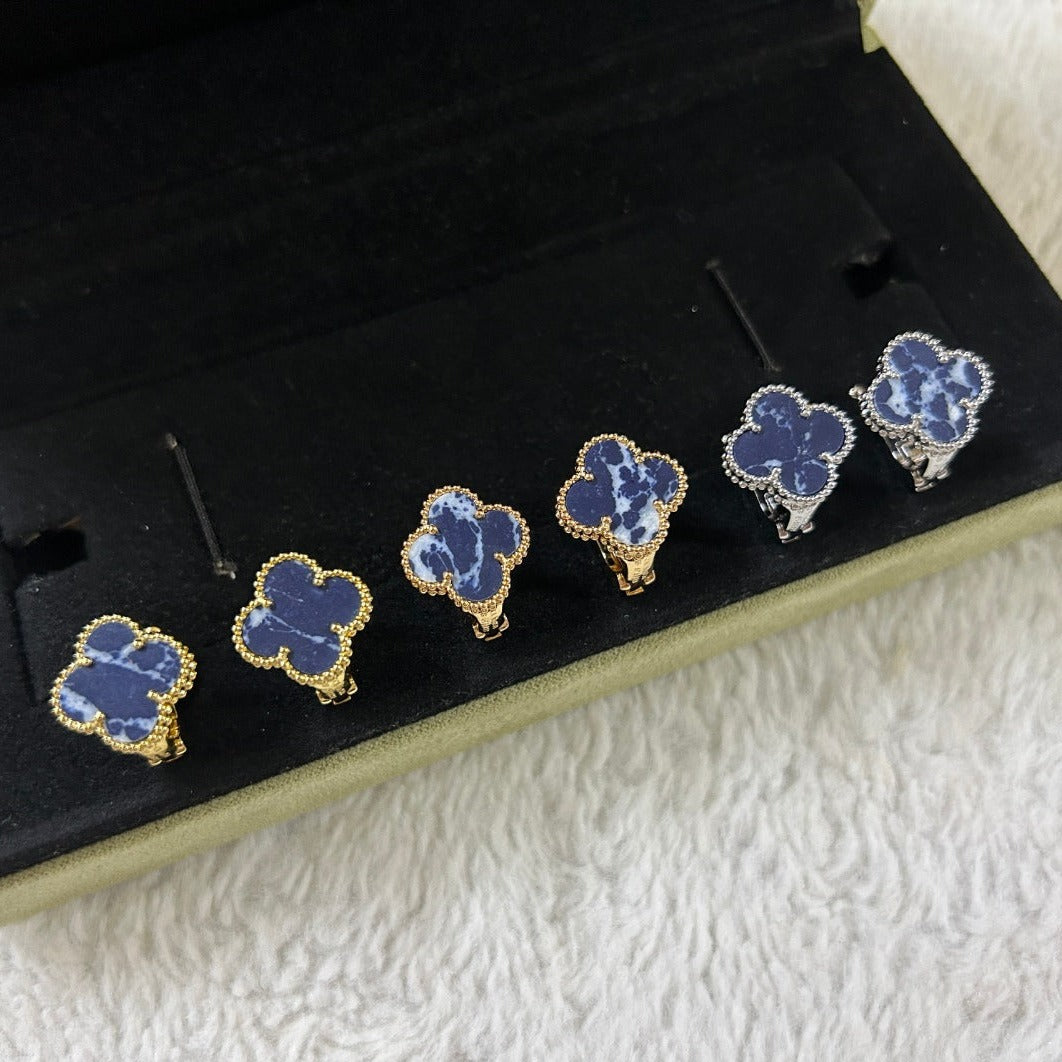 ¡®Lume Jewels¡¯CLOVER PIETERSITE MEDIUM STUD EARRINGS