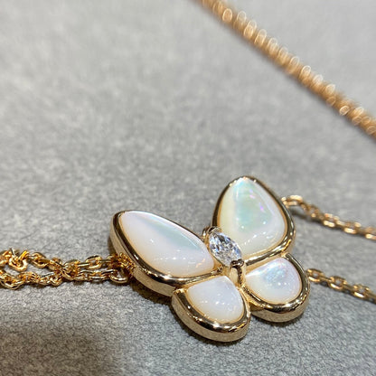 ¡®Lume Jewels¡¯BUTTERFLY MOP DIAMOND NECKLACE