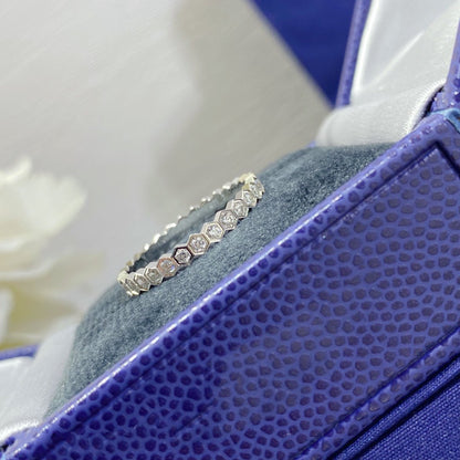 ¡®Lume Jewels¡¯BEE LOVE DIAMOND PAVED SMALL RING