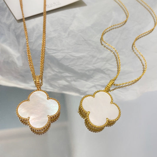¡®Lume Jewels¡¯CLOVER 25MM MOP LARGE PENDANT NECKLACE