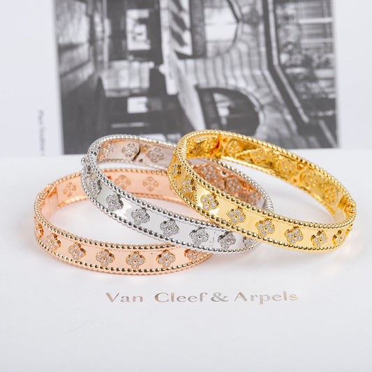 ¡®Lume Jewels¡¯CLOVER BRACELET 8MM DIAMONDS