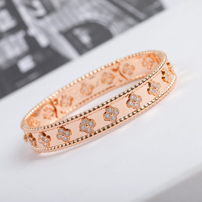 ¡®Lume Jewels¡¯CLOVER BRACELET 8MM DIAMONDS