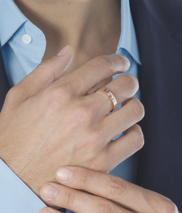 ¡®Lume Jewels¡¯ALLIANCE LIENS VIDENCE DIAMOND 4MM RING
