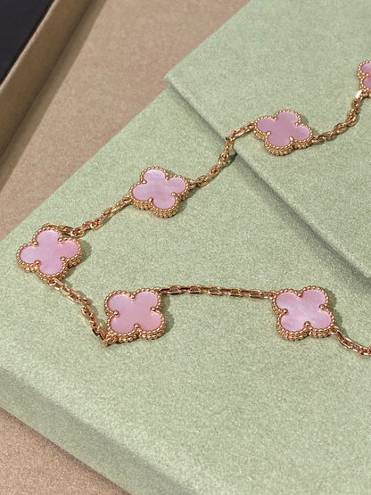 [Lume Jewels] Pink Necklace with Ten Clover Designs