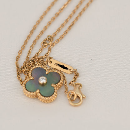 ¡®Lume Jewels¡¯CLOVER 15MM DIAMOND AND MOTHER-OF-GREY NECKLACE