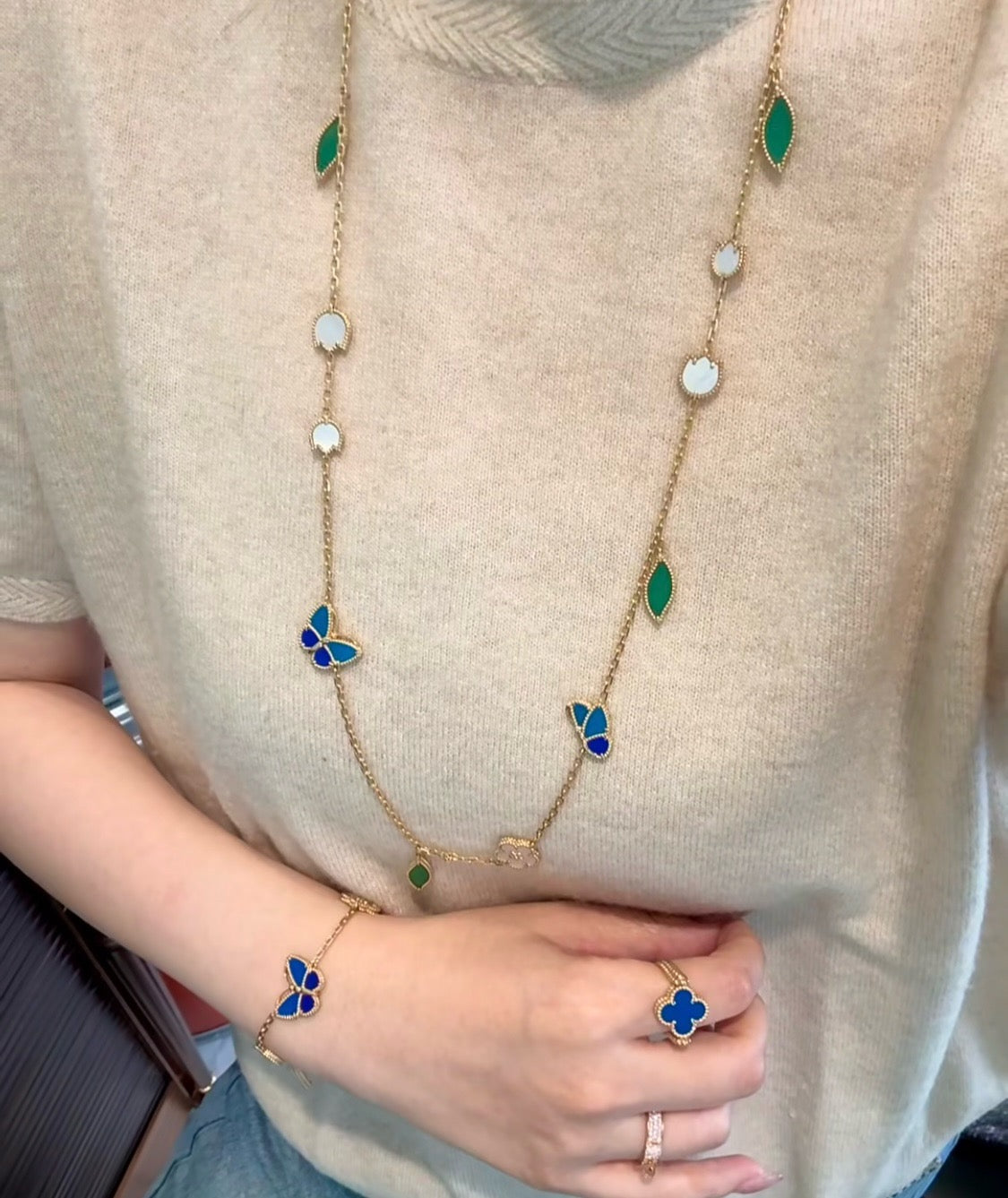 [Lume Jewels]LUCKY SPRING BUTTERFLY 15 FLOWER NECKLACE