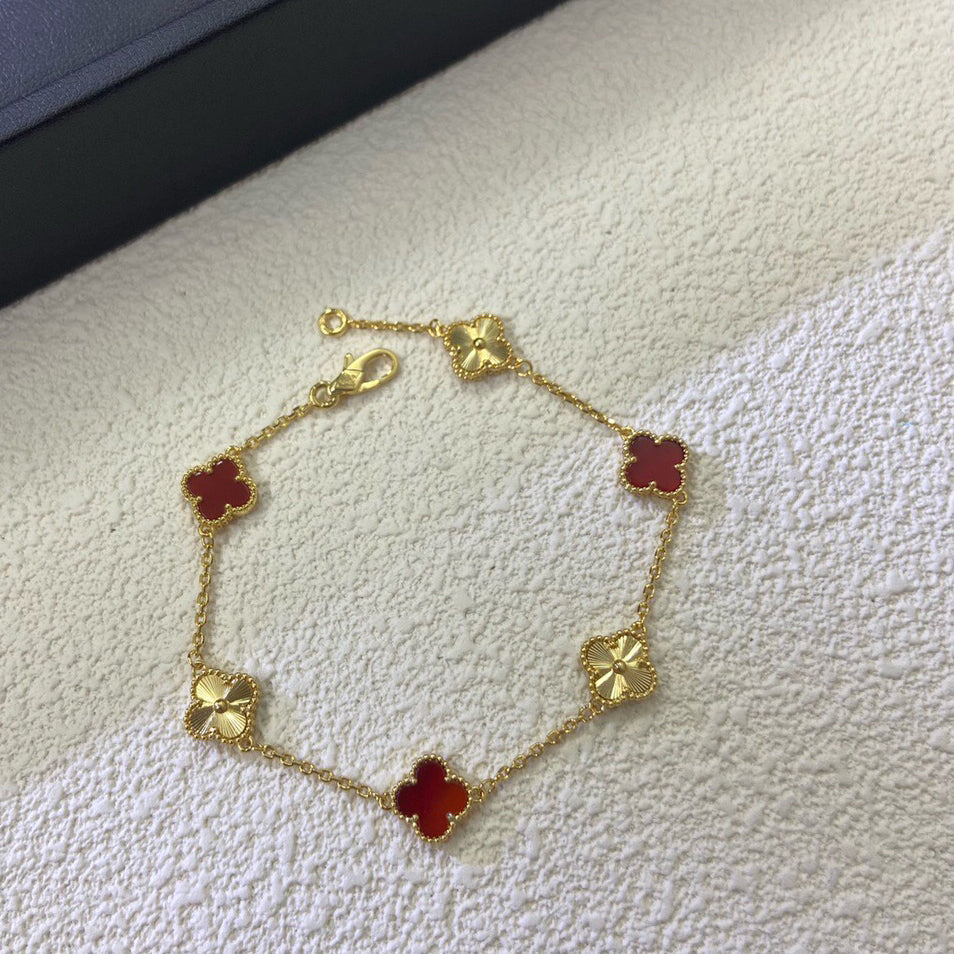 [¡®Lume Jewels¡¯]CLOVER 6 MOTIF RED AGATE LASER BRACELET
