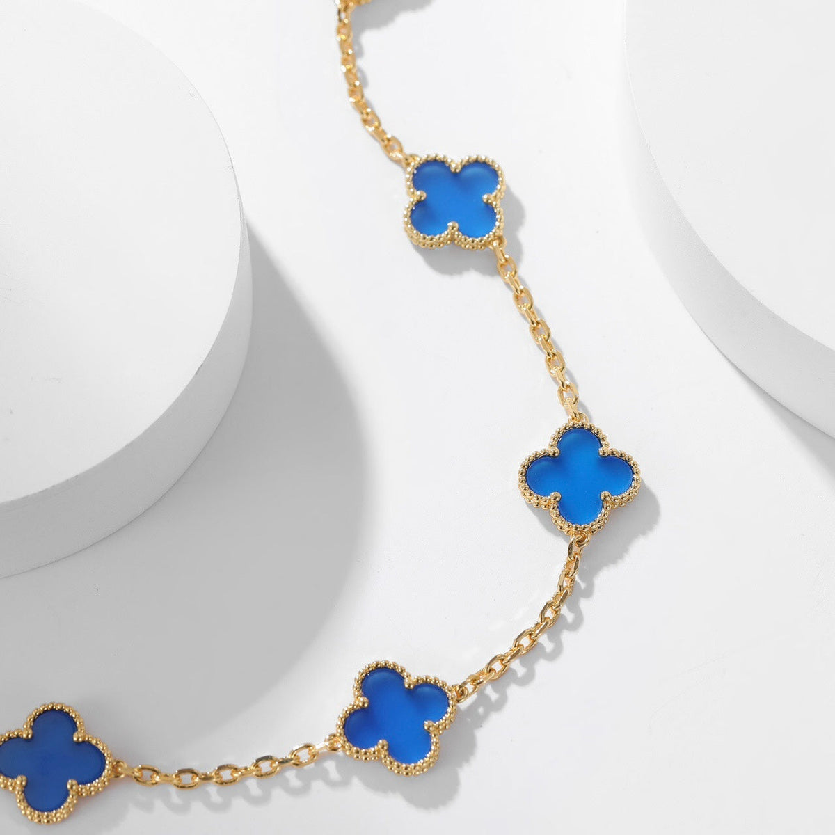 ¡®Lume Jewels¡¯CLOVER 10 MOTIFS BLUE AGATE NECKLACE