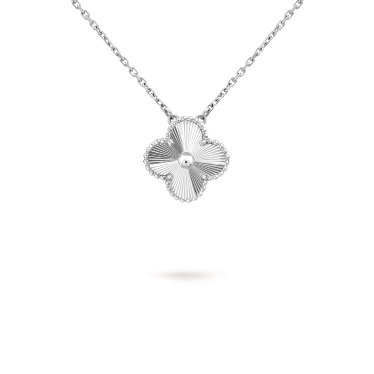 ¡®Lume Jewels¡¯CLOVER 15MM LASER NECKLACE SILVER
