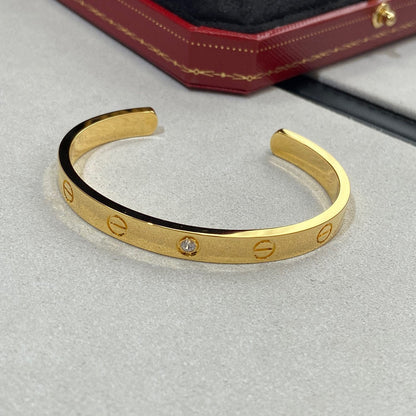 ¡®Lume Jewels¡¯LOVE BRACELET 6.1MM 1 DIAMOND OPEN CUFF