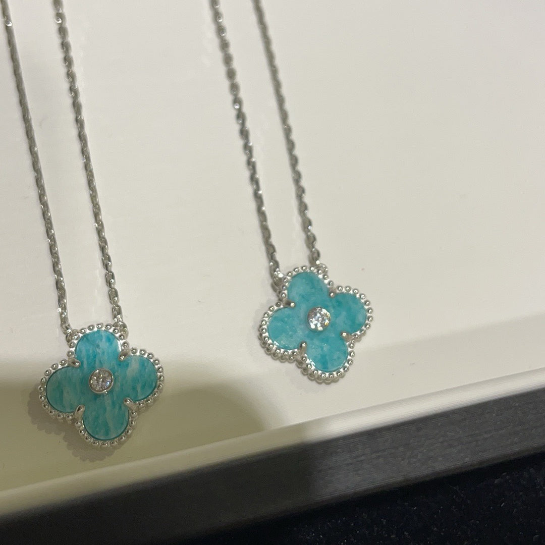 ¡®Lume Jewels¡¯CLOVER 15MM DIAMOND SVRES PORCELAIN  NECKLACE SILVER