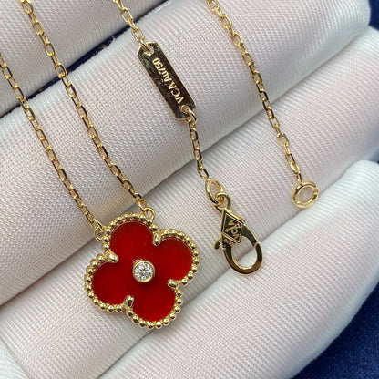 ¡®Lume Jewels¡¯CLOVER 15MM DIAMOND CARNELIAN NECKLACE