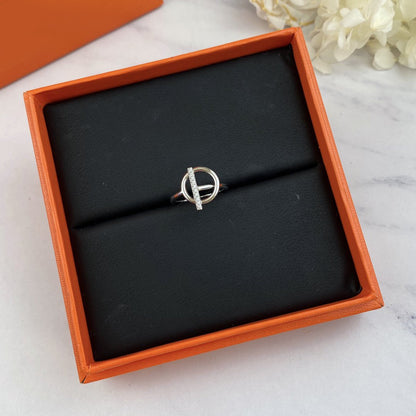 ¡®Lume Jewels¡¯ECHAPPEE RING DIAMOND