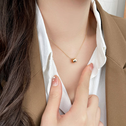 ¡®Lume Jewels¡¯BEE MINI PEDANT DIAMOND NECKLACE