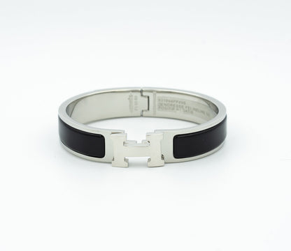 ¡®Lume Jewels¡¯H BLACK BRACELET