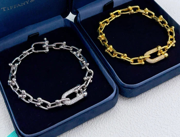 [Lume Jewels] TF HORSESHOE BUCKLE DIAMOND BRACELET
