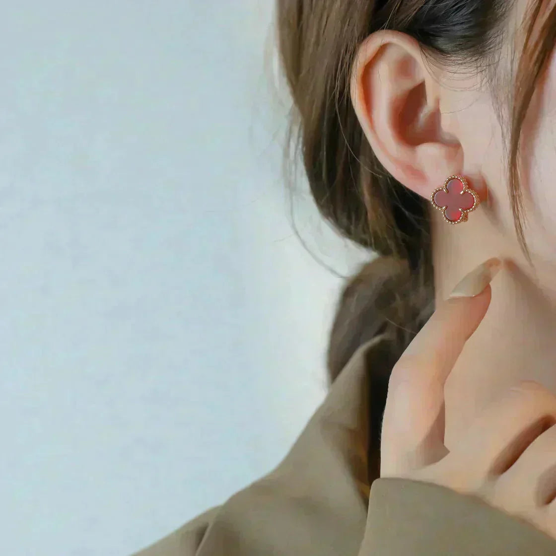 ¡®Lume Jewels¡¯CLOVER MEDIUM 1 MOTIFS CARNELIAN  EARRINGS
