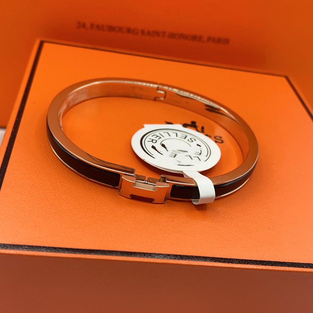 ¡®Lume Jewels¡¯CLASSIC HM CLIC BLACK 8MM ENAMEL BRACELET