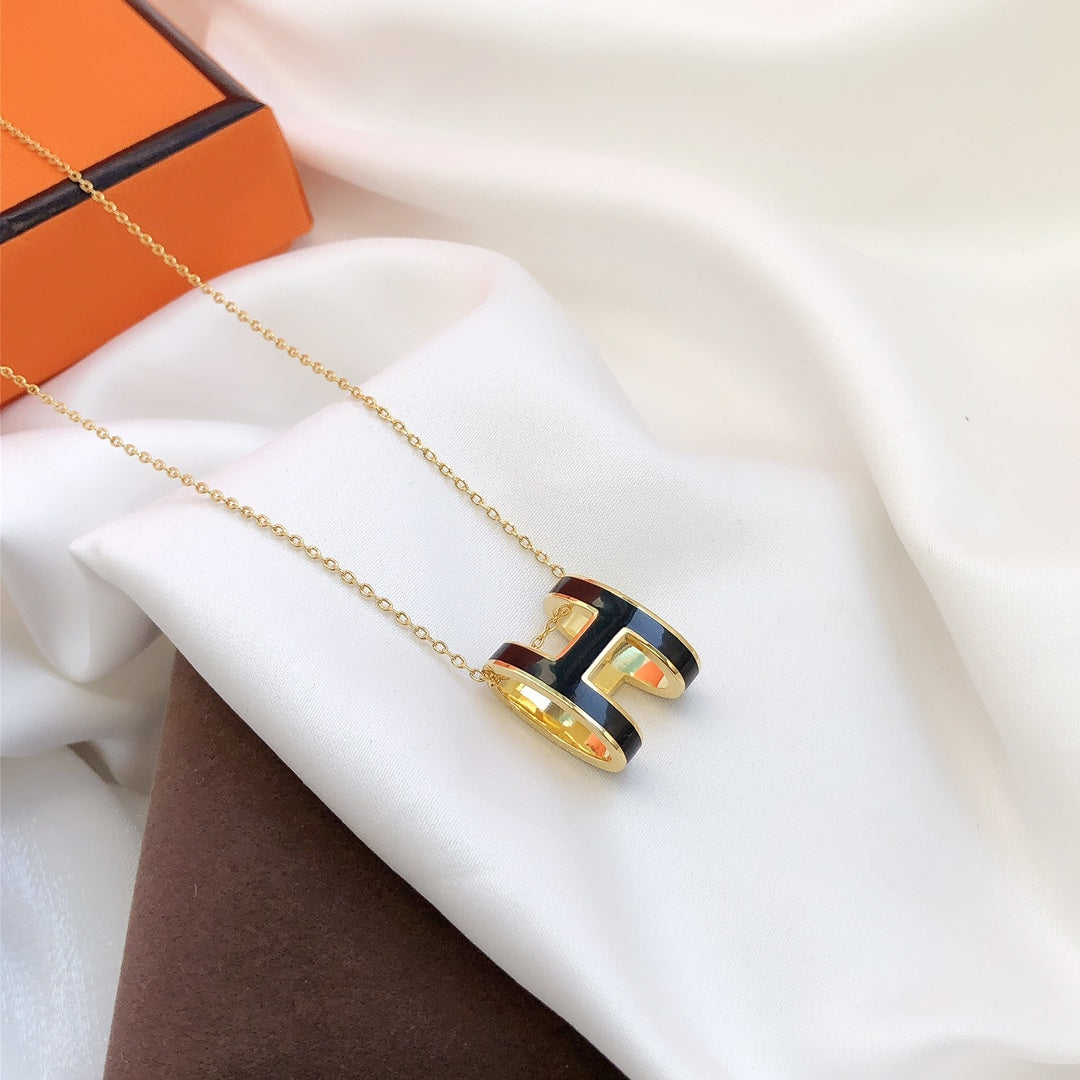 ¡®Lume Jewels¡¯HM CLIC BLACK ENAMEL GOLD NECKLACE