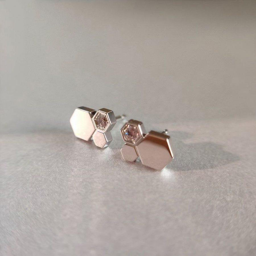 ¡®Lume Jewels¡¯BEE LOVE SILVER DIAMOND EARRINGS