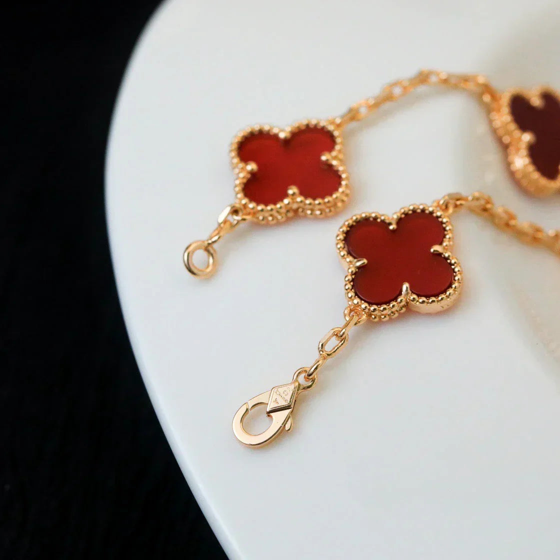 [Lume Jewels]New  CLOVER 5 MOTIF RED CORNELIAN BRACELET COLLECTION