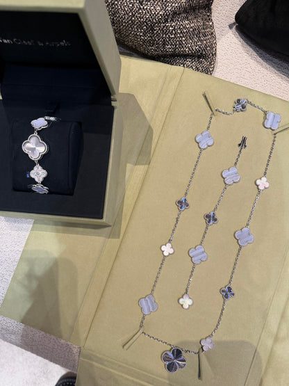 [¡®Lume Jewels¡¯] 25 NEW CLOVER 15 MOTIFS PURPLE CHALCEDONY