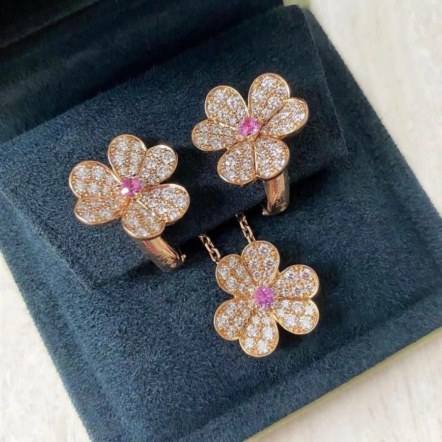 ¡®Lume Jewels¡¯FRIVOLE ROSE GOLD FLOWER DIAMOND NECKLACE