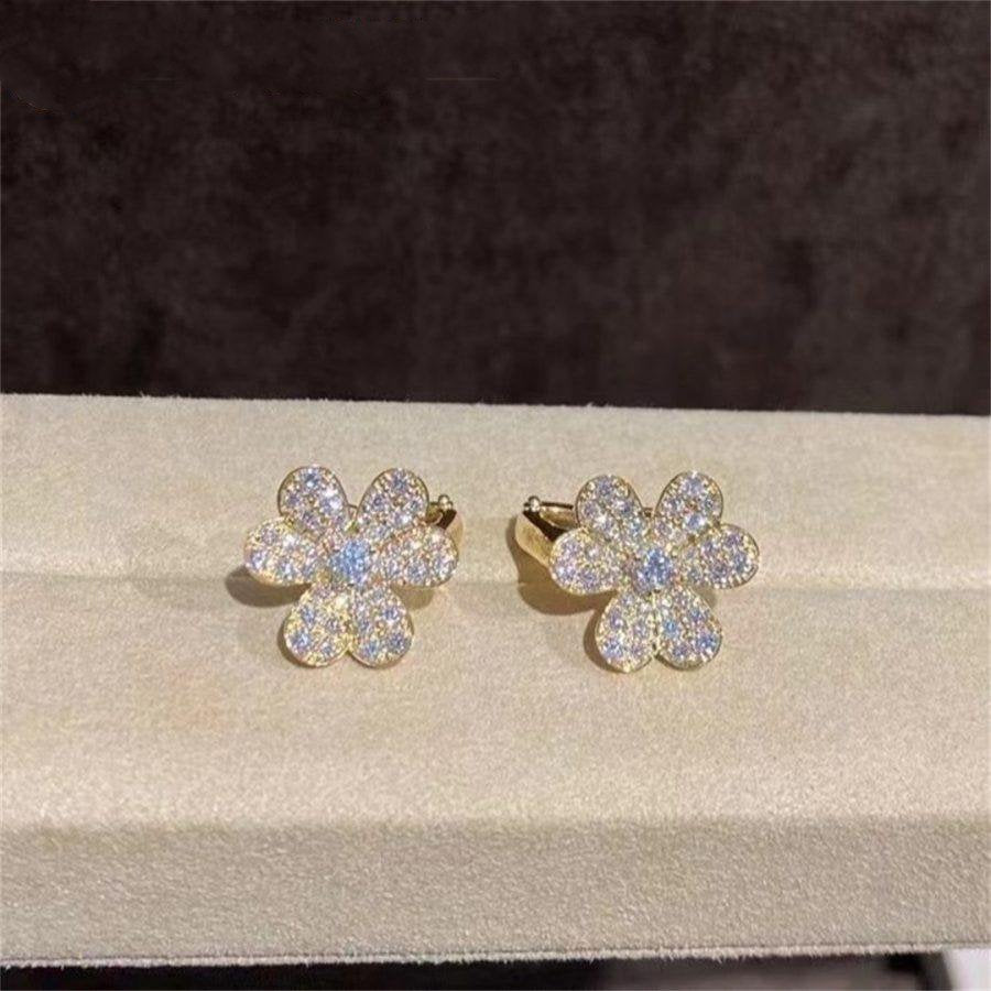 ¡®Lume Jewels¡¯FRIVOLE GOLD FLOWER DIAMOND EARRINGS