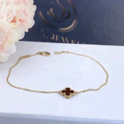 ¡®Lume Jewels¡¯CLOVER  CARNELIAN SINGLE FLOWER BRACELET