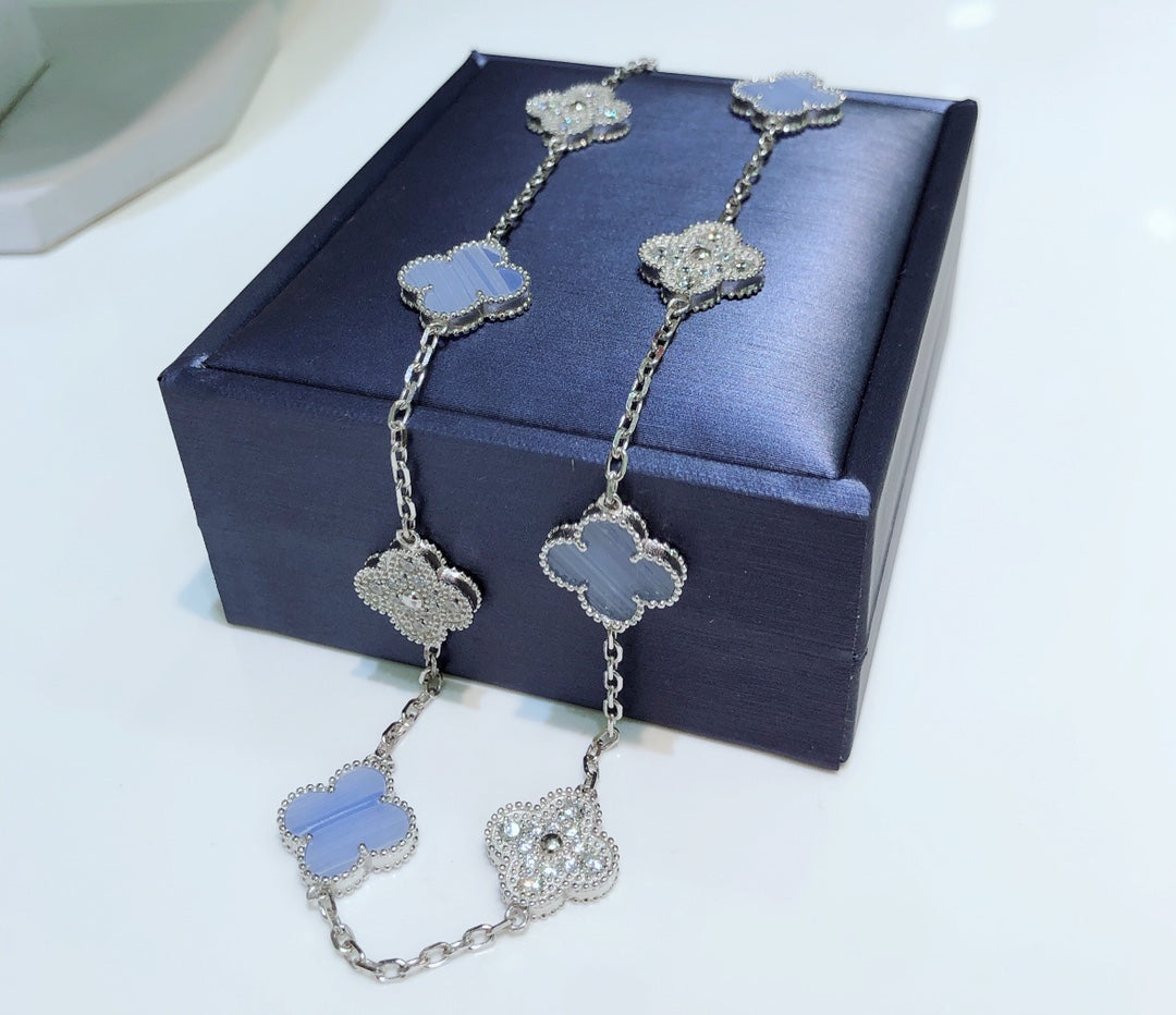 ¡®Lume Jewels¡¯CLOVER 10 MOTIFS CHALCEDONY DIAMONDS SILVER NECKLACE