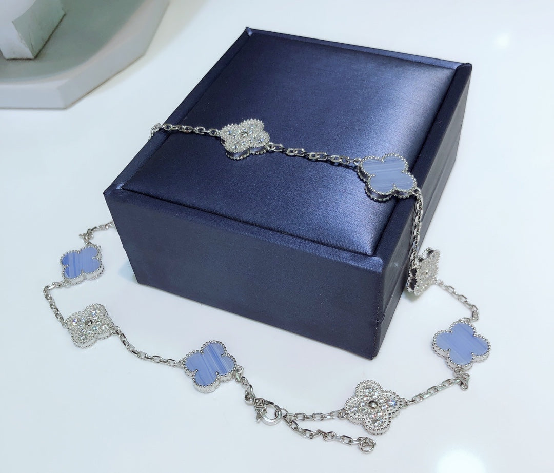 ¡®Lume Jewels¡¯CLOVER 10 MOTIFS CHALCEDONY DIAMONDS SILVER NECKLACE